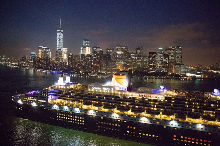 Титаник современности — «Queen Mary 2»